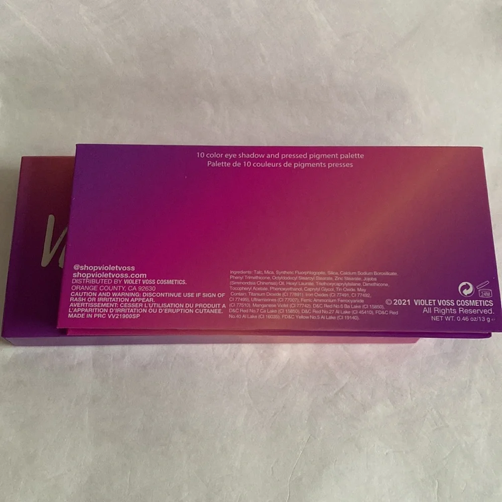 VIOLET VOSS Violet Sunset Eyeshadow Press Pigment Palette $36 NIP